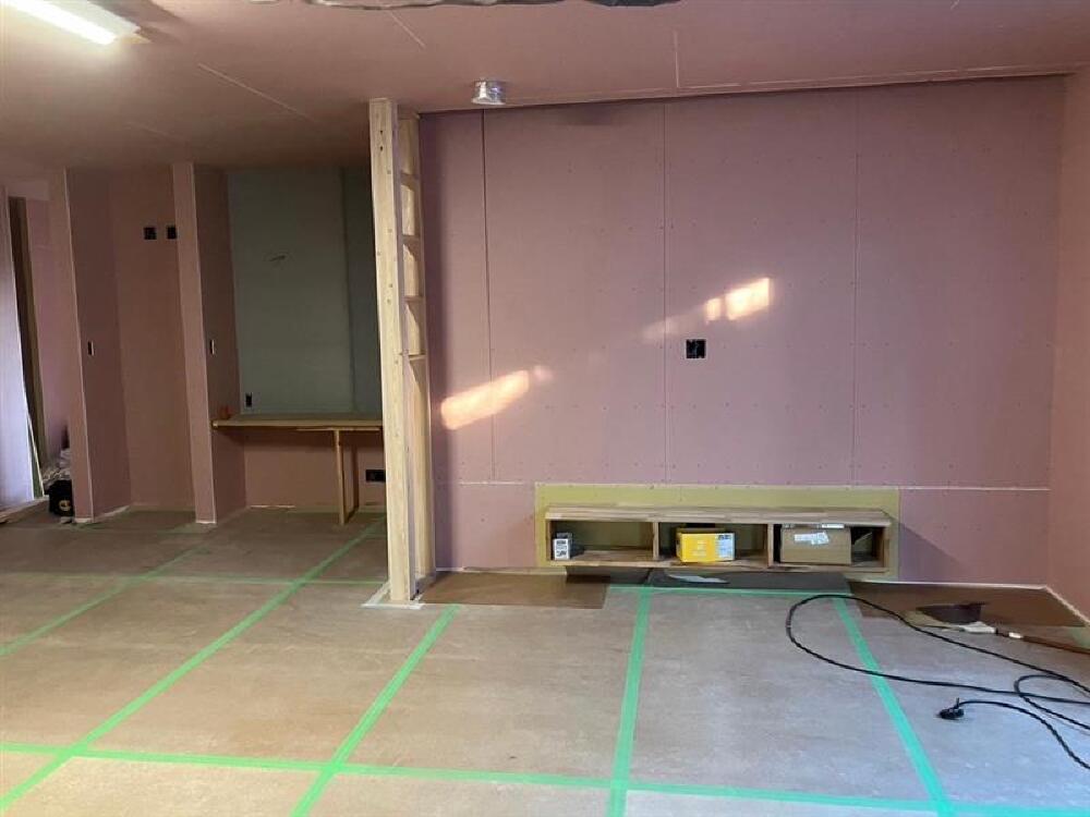 『木工事完了』