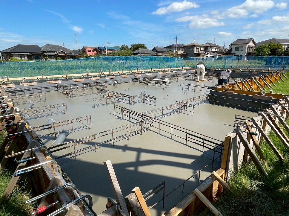 『基礎コンクリート打設』